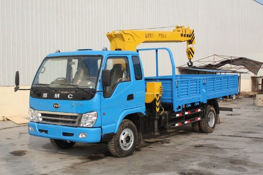 點(diǎn)擊查看詳細信息<br>標題：東風(fēng)隨車(chē)吊 閱讀次數：3021