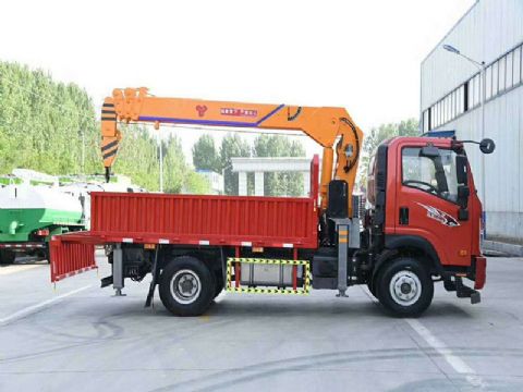 點(diǎn)擊查看詳細信息<br>標題：3.2噸重汽王牌隨車(chē)吊 閱讀次數：1857