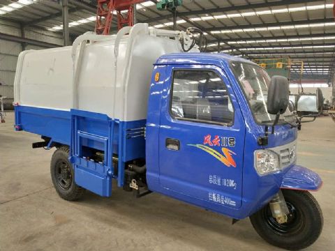 點(diǎn)擊查看詳細信息<br>標題：5方風(fēng)云二號垃圾車(chē) 閱讀次數：2103